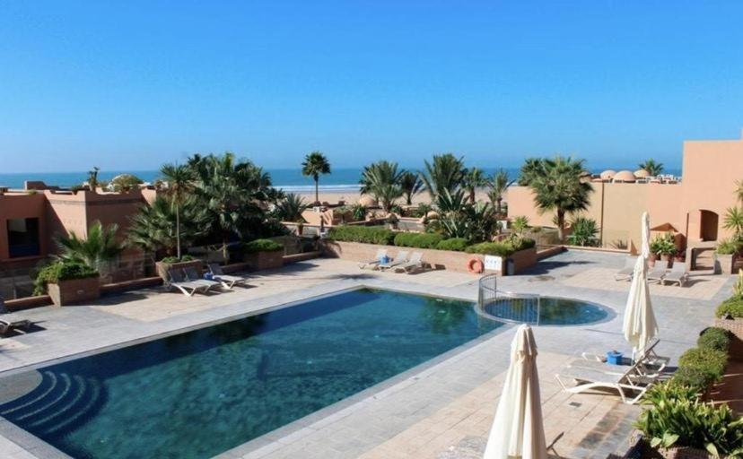 Paradis Plage Pieds Dans L'Eau - Superbe Appartement & Jaccuzi Агадир Экстерьер фото
